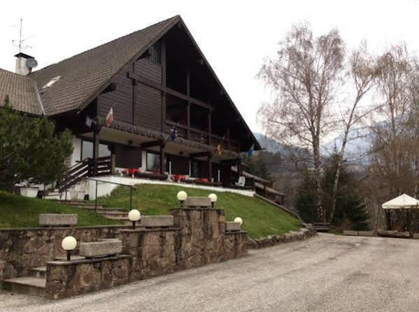 Hotel Panorama Cavalese Exterior foto